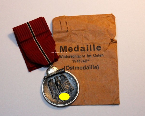 Medaille Winterschlacht im Osten mit Verleihungstüte