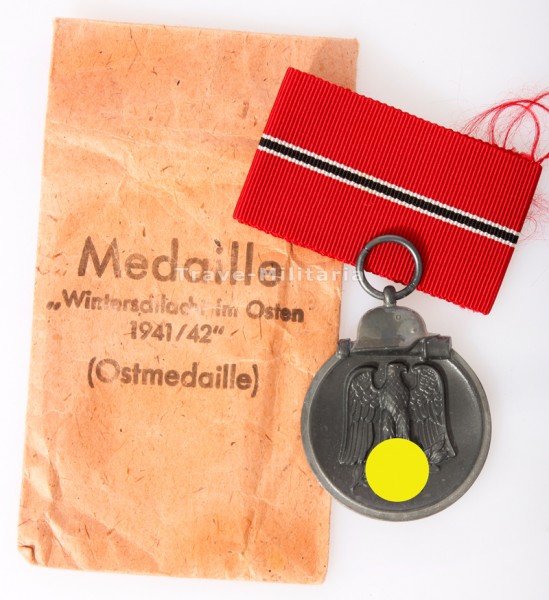 Medaille Winterschlacht im Osten in Tüte