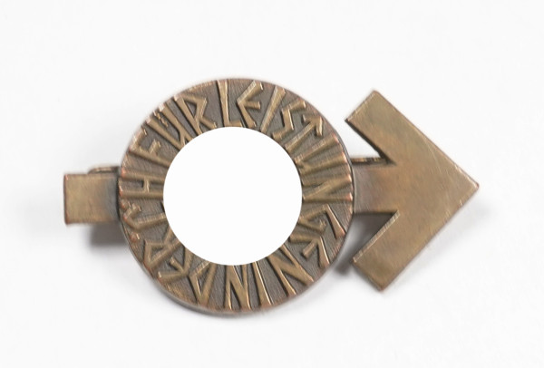 Hitlerjugend HJ Leistungsabzeichen in Bronze mit Nummer 194015