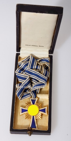 Ehrenkreuz der Deutschen Mutter in Gold im Etui
