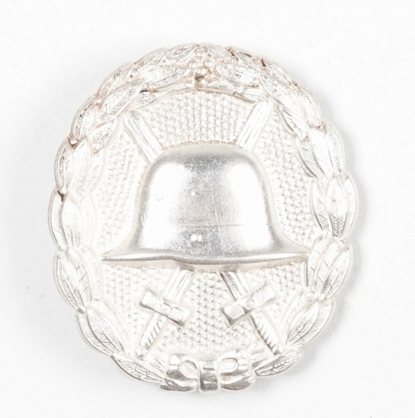 Verwundetenabzeichen in Mattweiß 1918