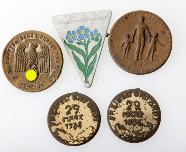 5x NSDAP Abzeichen