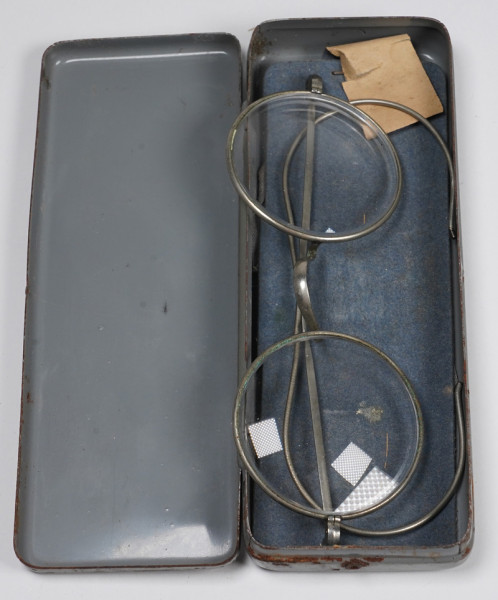 Wehrmacht Maskenbrille im Etui Leutnant Lammers