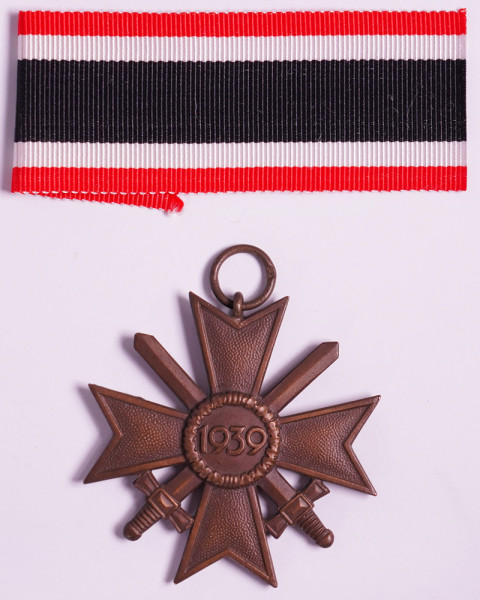 Kriegsverdienstkreuz 2. Klasse mit Schwertern