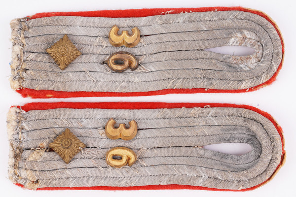 Wehrmacht Heer Paar Schulterklappen Oberleutnant Artillerie-Regiment 36