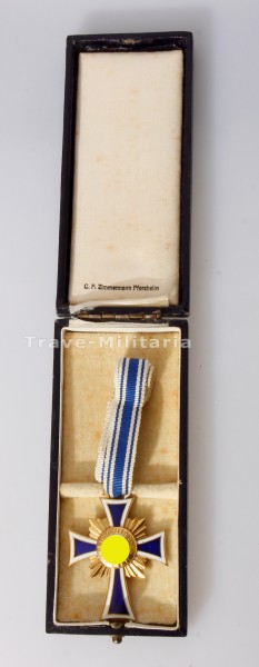 Ehrenkreuz der Deutschen Mutter in Gold im Etui