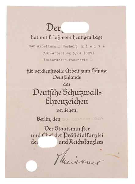 Urkunde Deutsches Schutzwall-Ehrenzeichen Mielke RAD-Abteilung 5/84