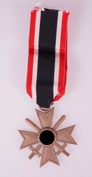 Kriegsverdienstkreuz 2. Klasse mit Schwertern