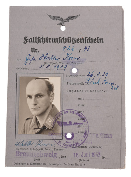 Fallschirmschützenschein Korn