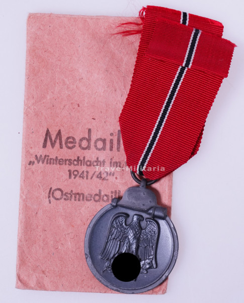 Medaille Winterschlacht im Osten 1941/42 mit Tüte