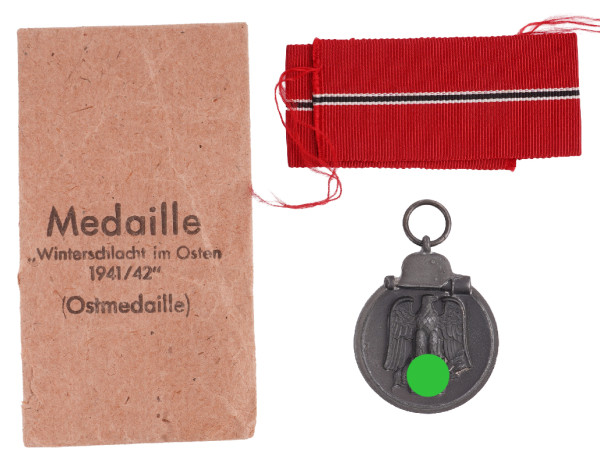 Medaille Winterschlacht im Osten 1941/42 mit Tüte