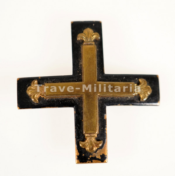Baltenkreuz 1. Klasse an Nadel