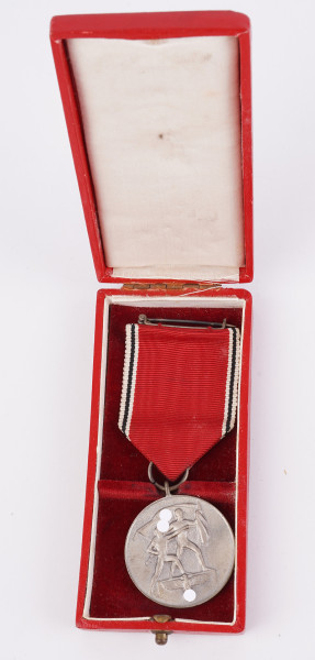 Medaille zur Erinnerung an den 13.März 1938 im Etui