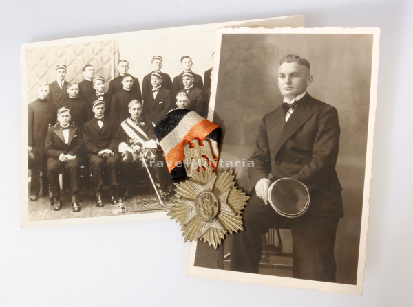 Deutsche Krieger- Fechtanstalt Abzeichen für Fechtmeister und 2 Fotos