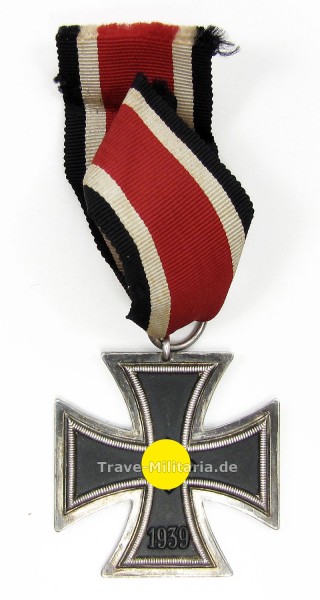 Eisernes Kreuz 2. Klasse am Band