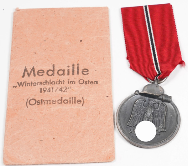 Medaille Winterschlacht im Osten 1941/42 mit Tüte