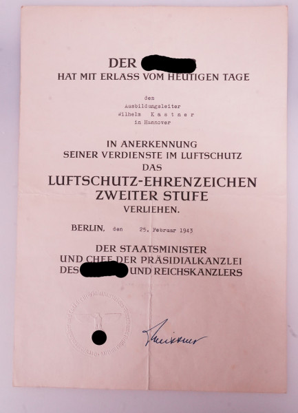 Urkunde Luftschutz-Ehrenzeichen Zweiter Stufe Kastner Hannover