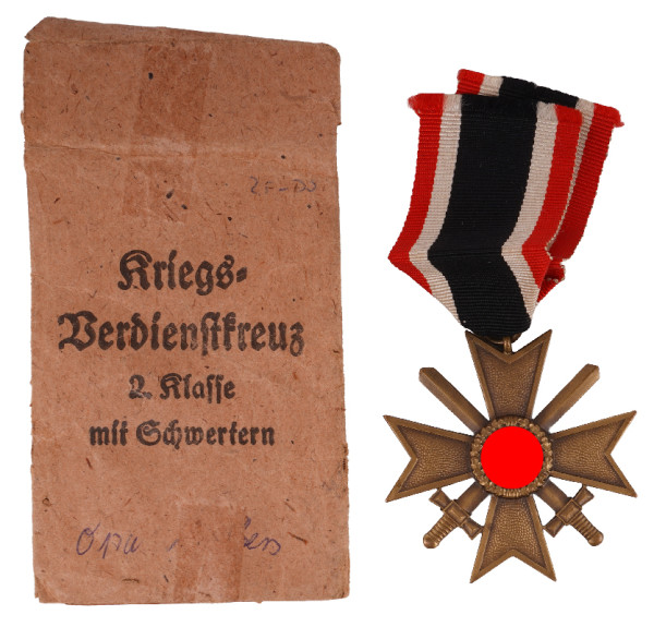 Kriegsverdienstkreuz 2. Klasse mit Schwertern n Tüte