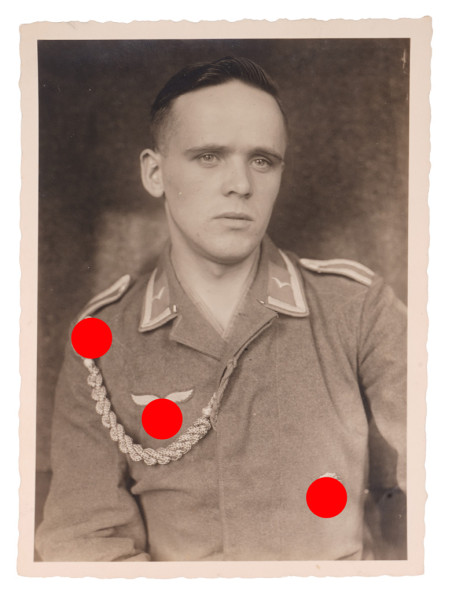Foto Unteroffizier der Luftwaffe mit Schützenschnur