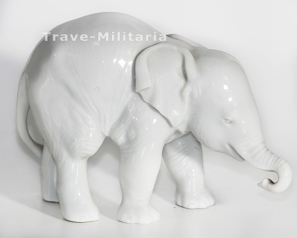 Allach kleiner Elefant Nr. 3 von Kärner