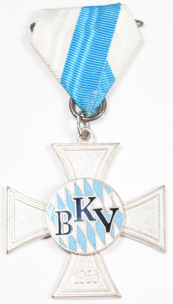 BRD Bayrischer Kriegerverband Silbernes Ehrenkreuz 1956