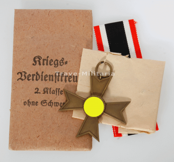 Kriegsverdienstkreuz ohne Schwerter mit Tüte