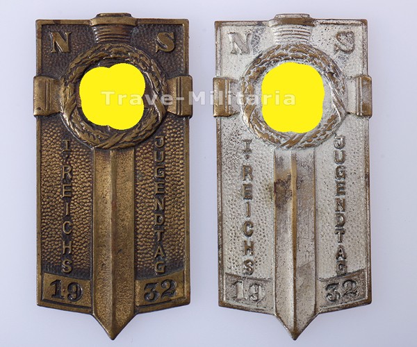 2 Abzeichen NS Reichs-Jugendtag 1932 - Bronze und Silber