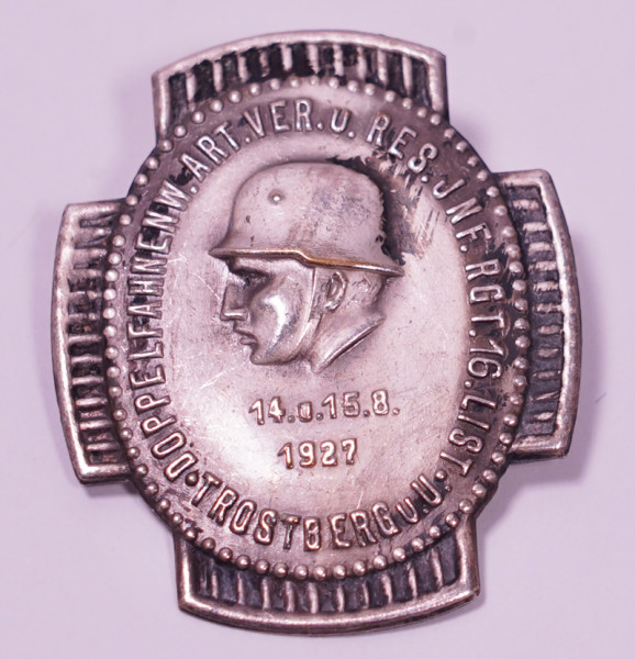 Doppelfahnenweihe Art.Ver.u.Res.Inf.Rgt.16 List Rostberg u.U. Teilnehmerabzeichen