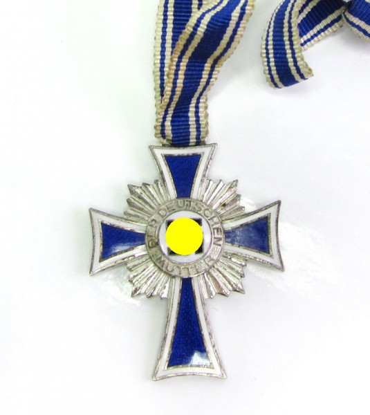 Ehrenkreuz der Deutschen Mutter in Silber