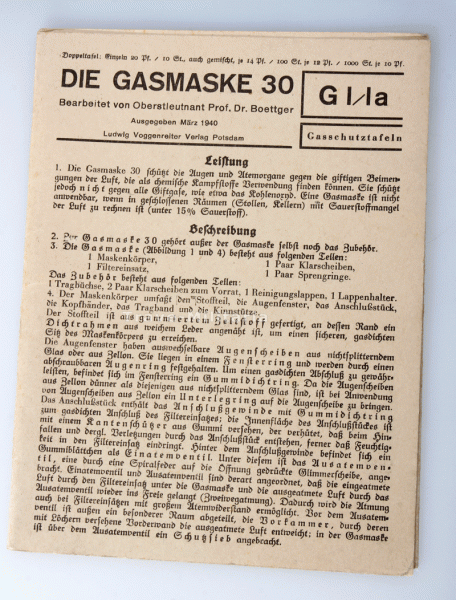 Ausbildungstafel "Die Gasmaske 30"