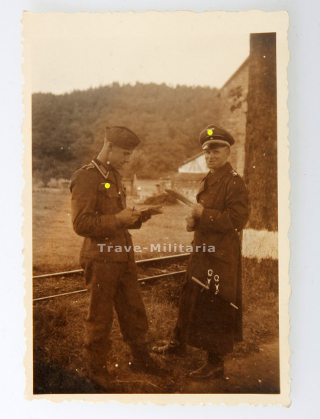 Foto HJ-Oberstammführer mit HJ-Führerdolch