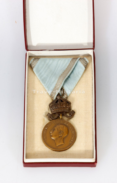 Bulgarien Verdienstmedaille in Bronze mit Krone im Etui