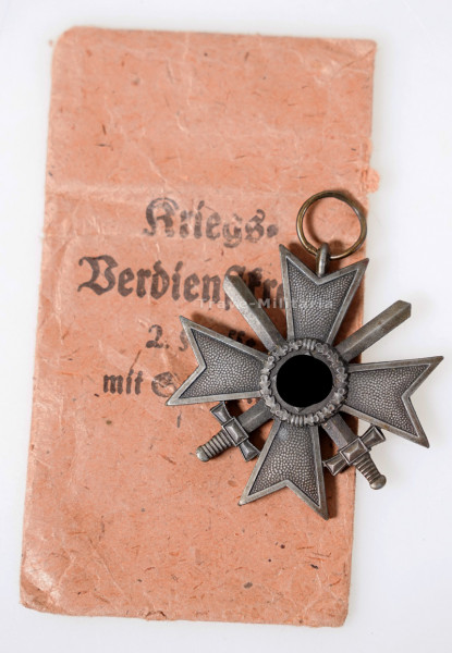 Kriegsverdienstkreuz 2. Klasse mit Schwertern mit Tüte