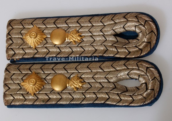 Preußen Paar Schulterstücke 4. Garde-Feldartillerie Regiment Obl.