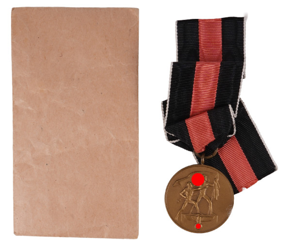 Medaille zur Erinnerung an den 1. Oktober 1938 mit Tüte