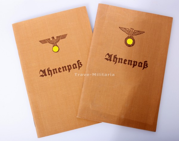 2x Ahnenpass, einer davon Blanko
