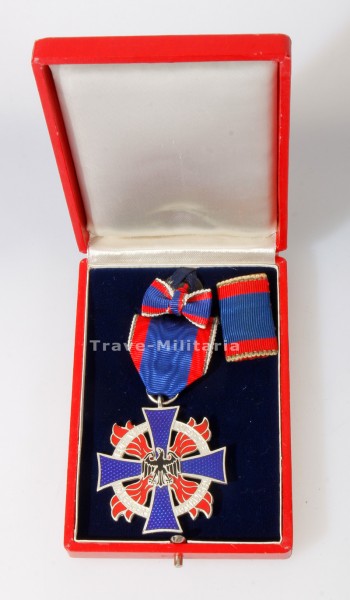 BRD Deutsches Feuerwehr Ehrenkreuz in Silber im Etui