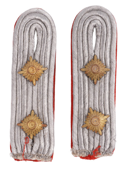 Wehrmacht Heer Schulterklappen Hauptmann der Artillerie