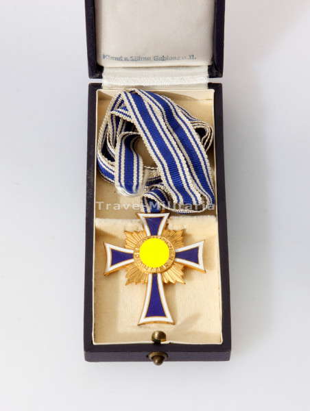 Ehrenkreuz der Deutschen Mutter in Gold im Etui