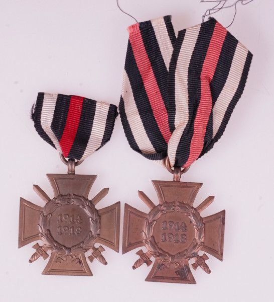 2x Ehrenkreuz für Frontkämpfer