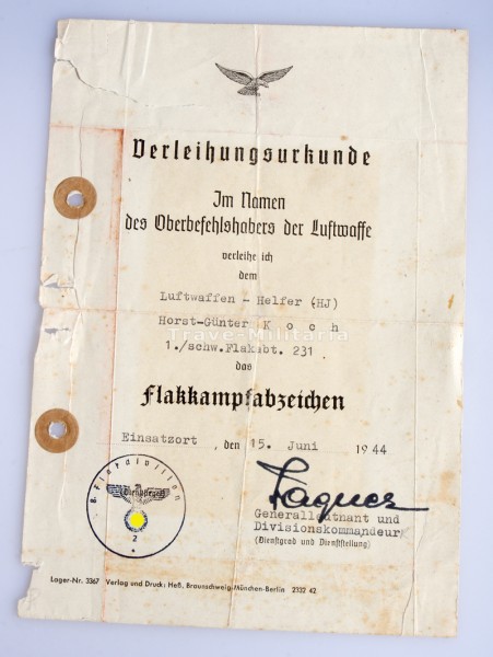 Urkunde Flakkampfabzeichen an Luftwaffen- Helfer (HJ) schwere. Flack abt. 231
