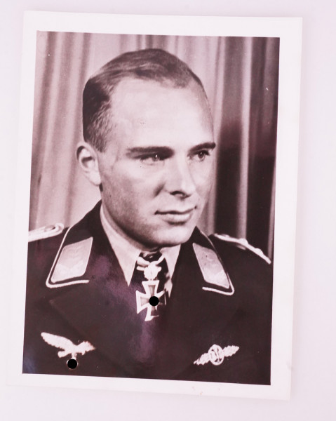 Pressefoto Schwerterträger vom Feindlfug nicht zurückgekehrt Druschel