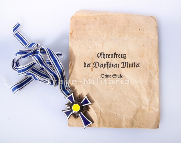 Ehrenkreuz der Deutschen Mutter in Bronze mit Verleihtüte