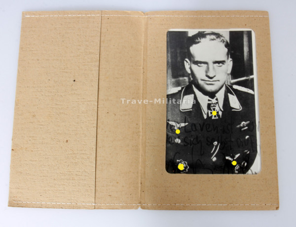 Repro-Foto mit Autogramm Hans-Ulrich Rudel