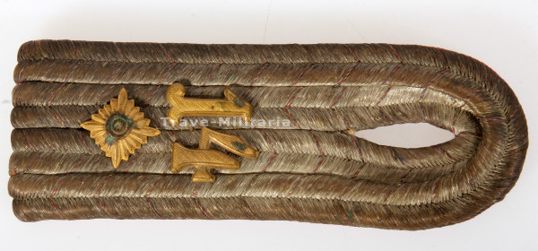 Infanterie- Regiment ``Graf Schwerin´´ (3.Pommersches) Nr. 14 Schulterklappe Oberleutnant