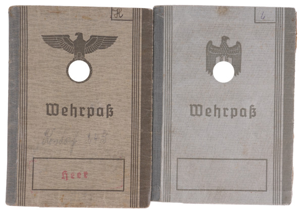 2x Wehrpaß Weltkriegsteilnehmer