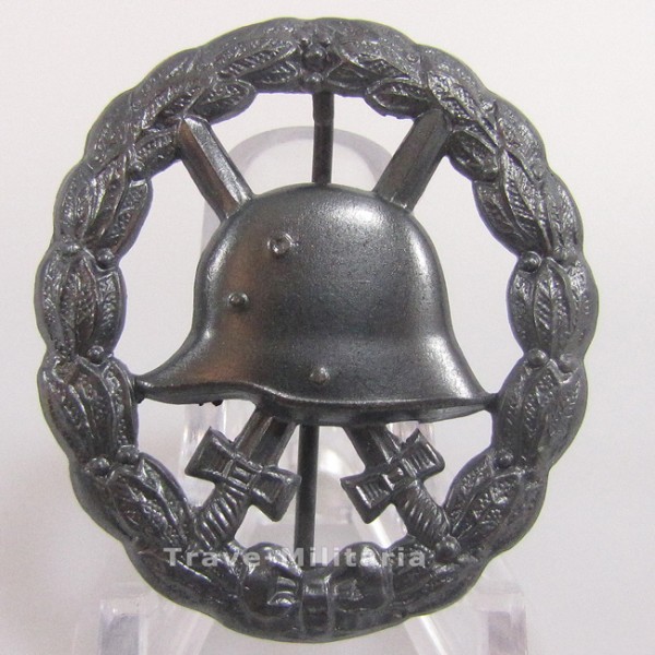 Verwundetenabzeichen in Schwarz 1918 durchbrochen