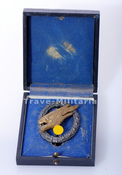 Fallschirmschützenabzeichen der Luftwaffe im Etui
