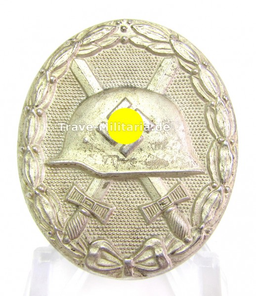 Verwundetenabzeichen in Silber Hersteller 92