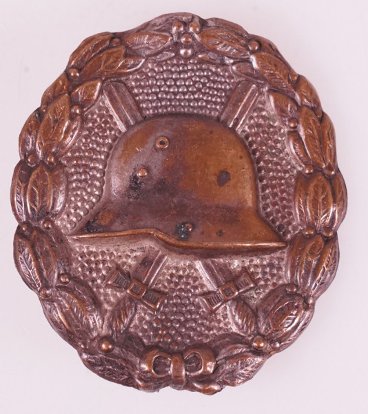Verwundetenabzeichen in Mattweiß 1918